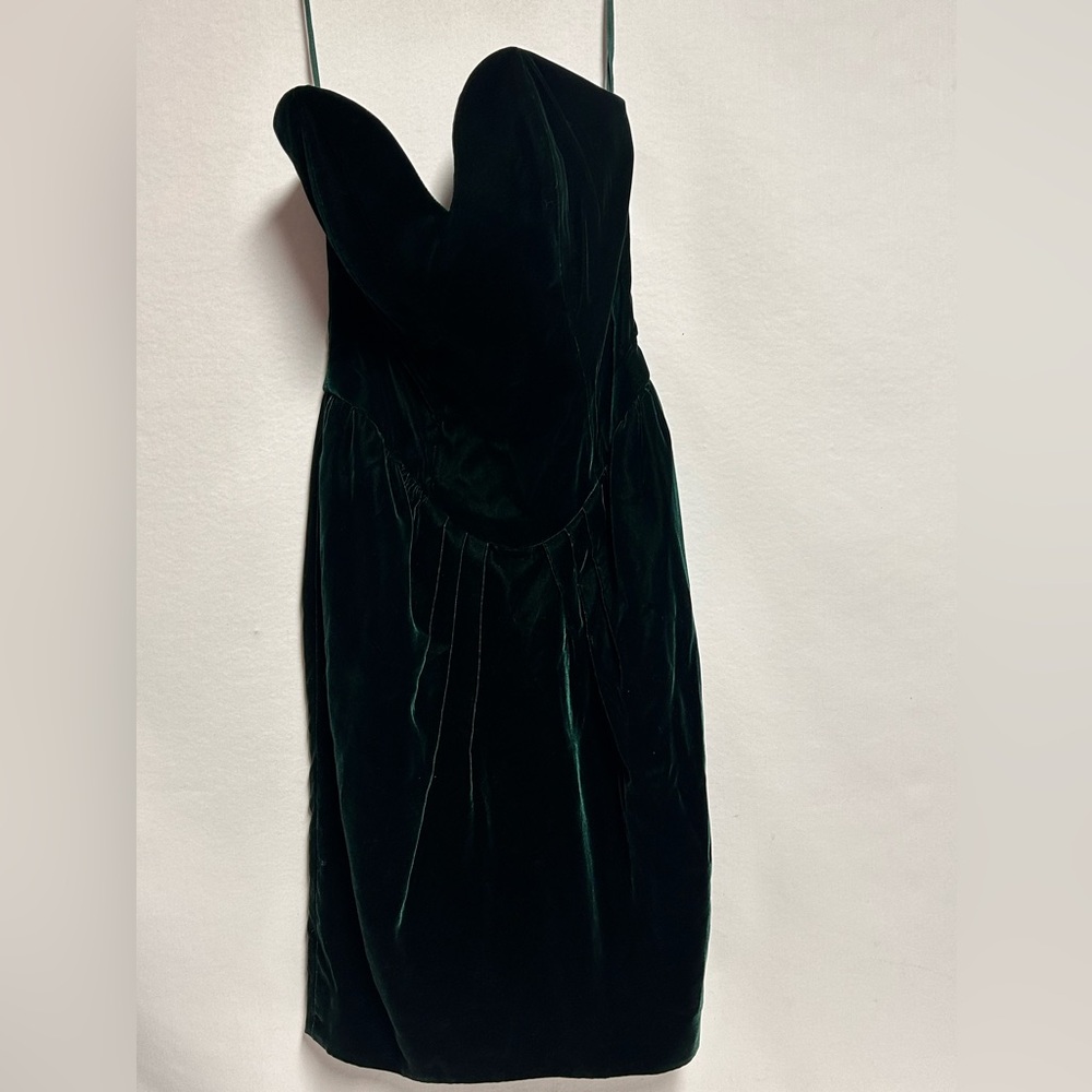 Elegant deep green  Velvet Dress VTG Victor Acosta size 8